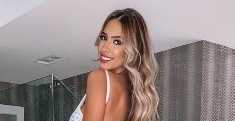 Em Angra dos Reis, Gabi Brandt aposta em look super ousado e fãs elogiam: “Maravilhosa”