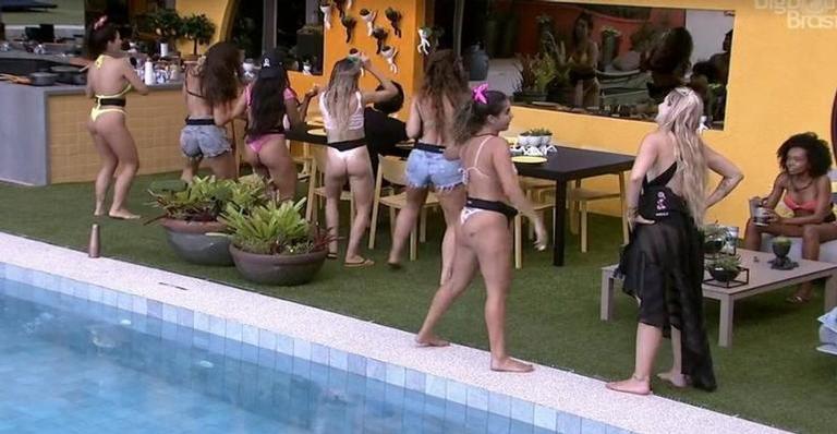 BBB 20: Sisters dançam funk na piscina do reality e surpreendem o público