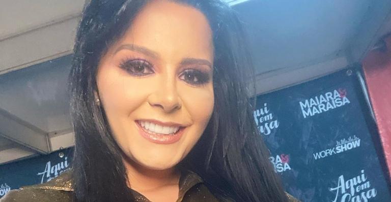 Em clima de romance, Maraisa posa agarradinha com novo namorado durante jantar em São Paulo