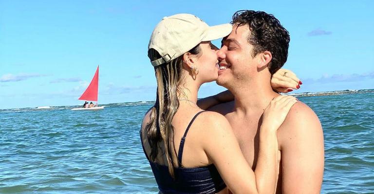 Wesley Safadão e a esposa, Thyane Dantas, curtem viagem romântica para Jericoacoara