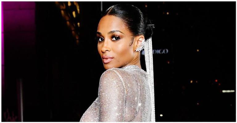 Ciara anuncia que está grávida do terceiro filho