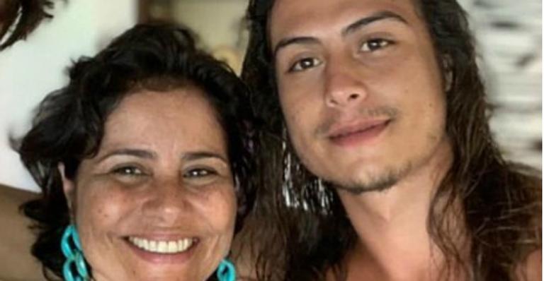 Valéria Alencar faz linda homenagem ao filho, Francisco Vitti: ”Romantismo e a lealdade”