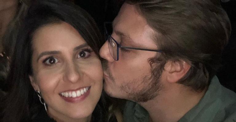 Fábio Porchat renova votos com Nataly Mega em Las Vegas: ”E casaria de novo e de novo”