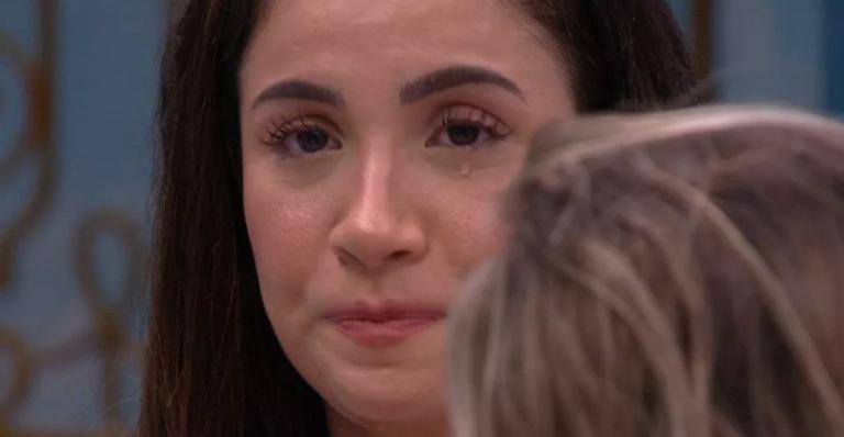 BBB20: Bianca chora ao ser avisada sobre desaprovação do público