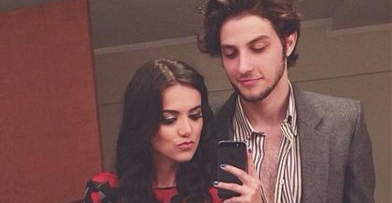 Fãs ”cancelam” Chay Suede após polêmica com Manu Gavassi