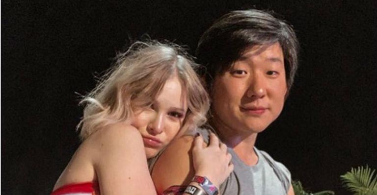 Esposa de Pyong faz dancinha só de roupão para comemorar saída de Petrix