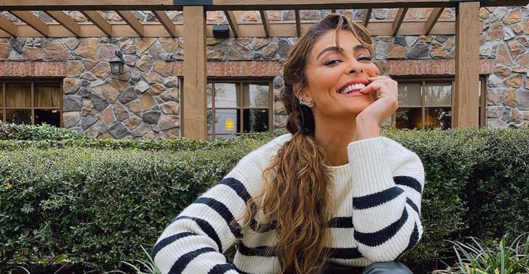 Juliana Paes sensualiza de topless na piscina e parabeniza amigo