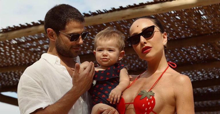 Sabrina Sato compartilha momento fofo do marido com a filha e se declara: ”Meus amores”