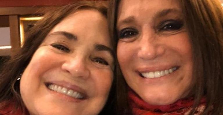 Susana Vieira se derrete, faz homenagem no aniversário de Regina Duarte e web reage: ”Duas divas!”