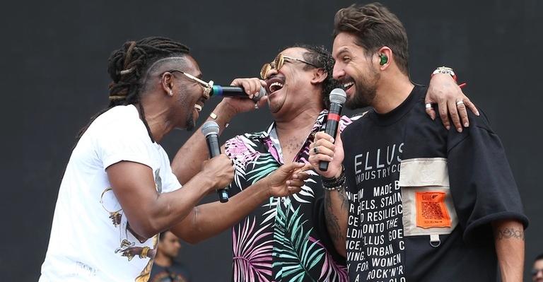 Banda Eva faz show com participação especial do É o Tchan no CarnaUOL 2020