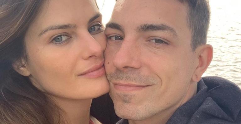 Casados há 3 anos, Di Ferrero revela por que não quer aumentar a família com Isabeli Fontana