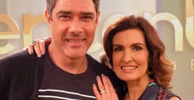 Filha de Fátima Bernardes e William Bonner esbanja beleza e impressiona na web