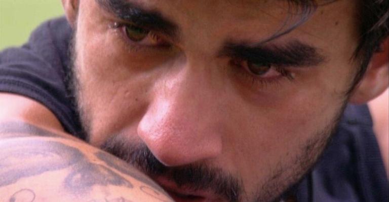 BBB 20: Guilherme chora ao desabafar sobre Gabi Martins: ”Você priorizou a Bia”