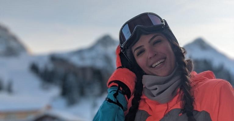 Na Suíça, Thiessa Sickert pratica Snowboard ao lado do marido e revela: ”Rolei pista abaixo”