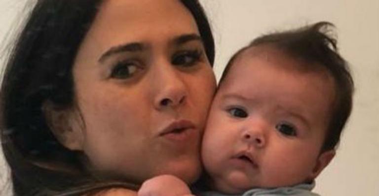 Três meses após dar à luz, Tatá Werneck fala sobre maternidade: ”Meu critério de felicidade”