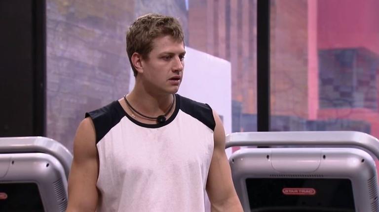 BBB 20: Lucas e Felipe conversam sobre a relação deles com Marcela: ”Sinto que quer se aproximar”