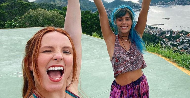 Larissa Manoela parabeniza Thati Lopes com bela homenagem: ”Alegrias mil”