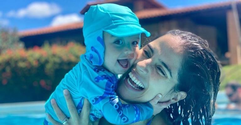 Camilla Camargo retorna aos trabalhos após nascimento do filho: ”Dói deixar meu pequeno”