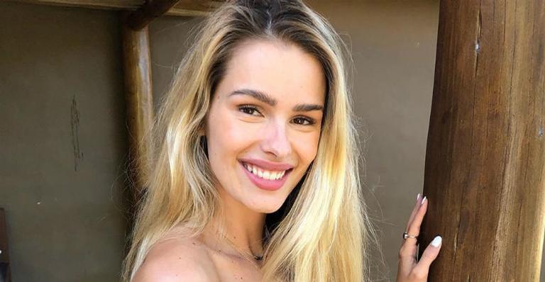 Yasmin Brunet admite que sofre com ansiedade: ”É literalmente uma luta diária”