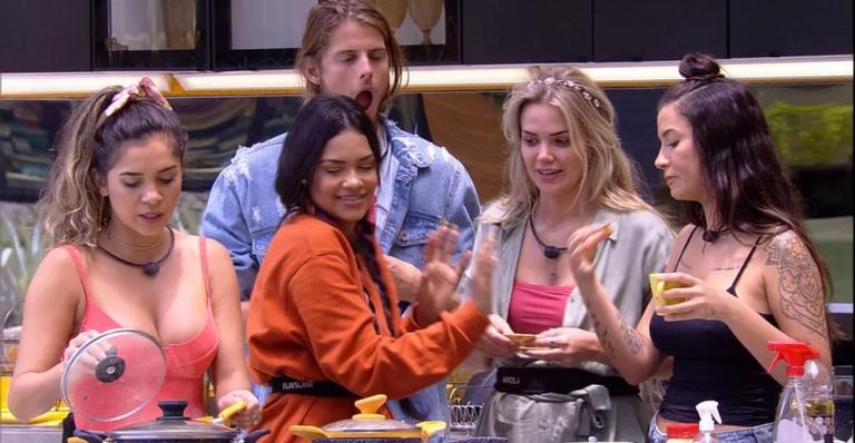 BBB20: Flayslane e Gizelly se irritam com atitude de Babu na cozinha: ”Só pela afronta”
