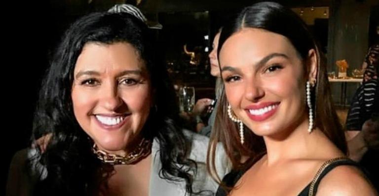Regina Casé parabeniza Isis Valverde e se declara para a atriz: ”Eu virei fã dela”
