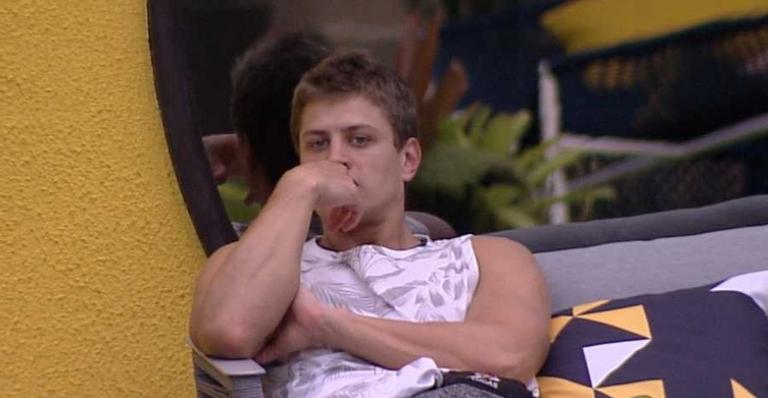 BBB20: Em conversa com Felipe Prior, Lucas diz que tem perfil para ganhar o programa