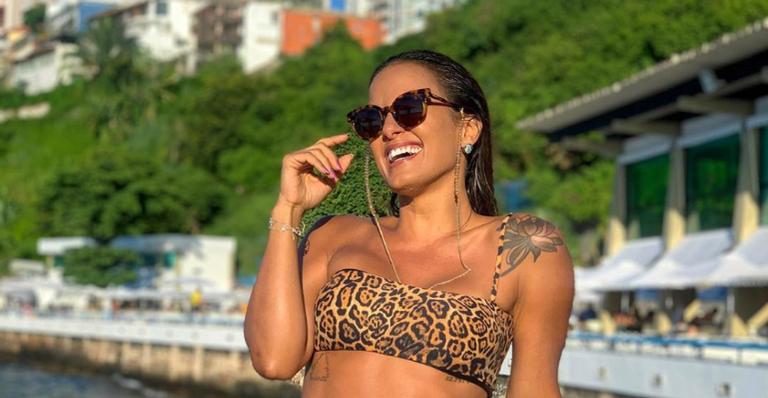 Ex-BBB Carol Peixinho inicia folia em Salvador e arranca elogios: ”Musa”