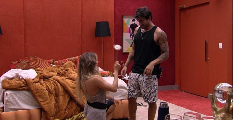 BBB20: Após a festa, Gabi dispara para Guilherme: ”Quer namorar comigo?”