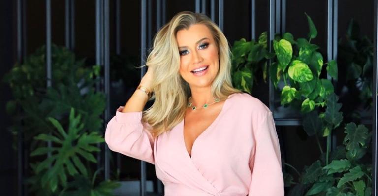 Grávida, Ana Paula Siebert completa sete meses e revela como se sente: ”Mais sono”