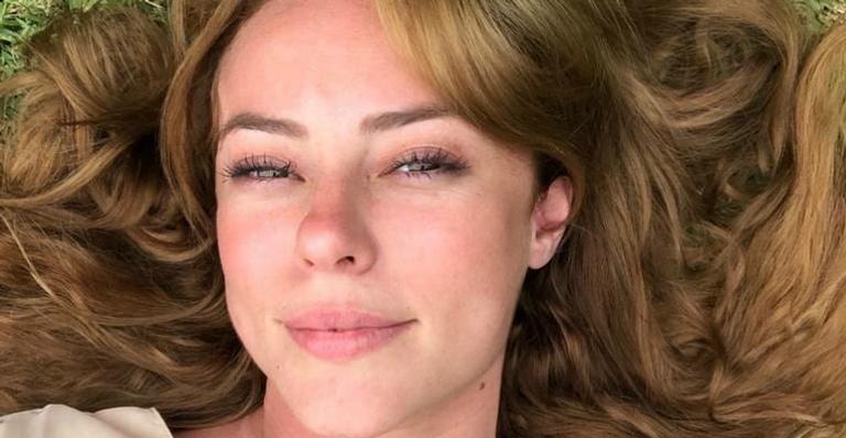 Paolla Oliveira surge toda malhada nas redes sociais e recebe elogios na web: ”Isso é um absurdo”