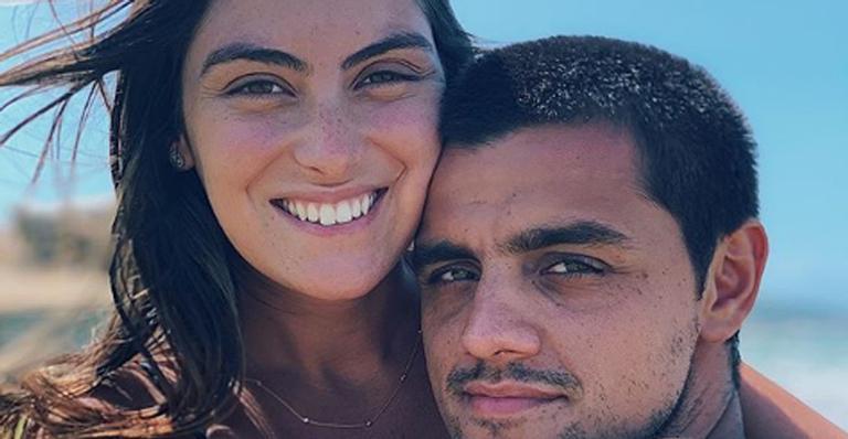 Mariana Uhlmann encanta a web ao compartilhar foto do filho recém-nascido, Vicente
