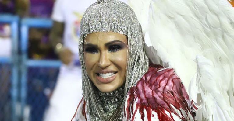 Gracyanne Barbosa se emociona ao falar da União da Ilha: ”Meu coração transbordava de alegria”