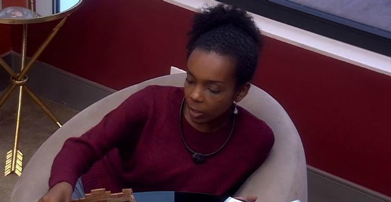 BBB20: Thelma dispara sobre Flayslane: ”Se a Bianca tivesse aqui, ela teria feito isso?”