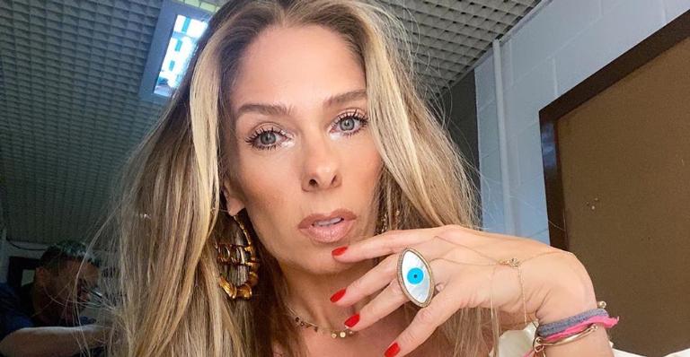 Adriane Galisteu relembra grupo Meia Soquete e deixa fãs nostálgicos: ”Tinha até o LP”