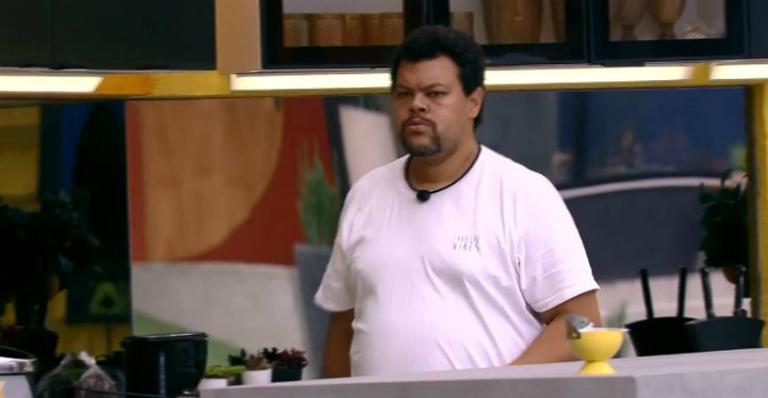 BBB 20: Pyong questiona Babu sobre raio-x e ator dispara: ”Não preciso de babá”