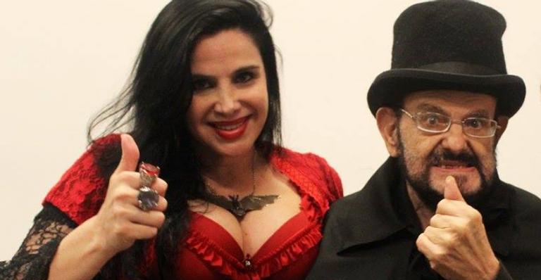 Filha de Zé do Caixão fala sobre morte do cineasta: ”Cova em meu peito”