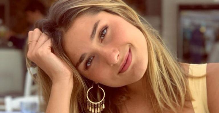 Sasha Meneghel surpreende ao surgir toda estilosa: ”Que loira linda!”