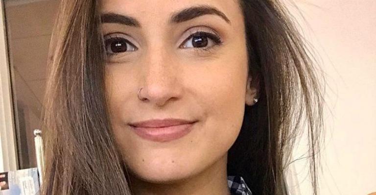 Maria Palma marca presença no show do Maroon 5 com camiseta engraçada e arranca risadas