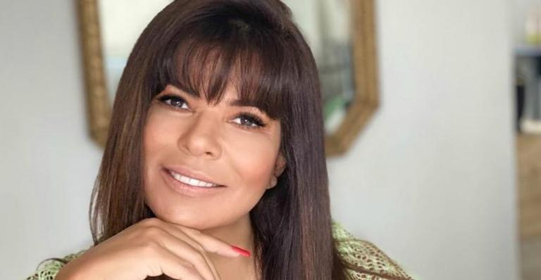 Mara Maravilha relembra clique aos 15 anos e surpreende seguidores: ”Mesmo sorriso”