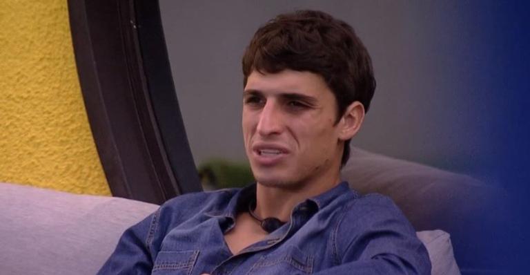 BBB 20: Após discussão com sisters, Prior desabafa: ”Julgado eu aceito ser pelo público”