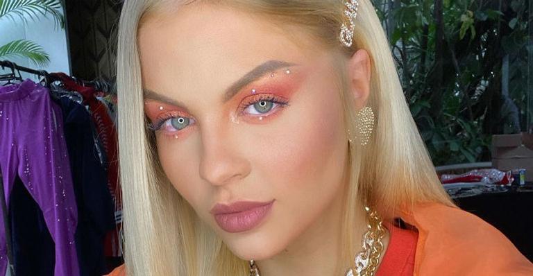 Luisa Sonza reúne cliques de todos os looks que usou no Carnaval e deixa os internautas babando