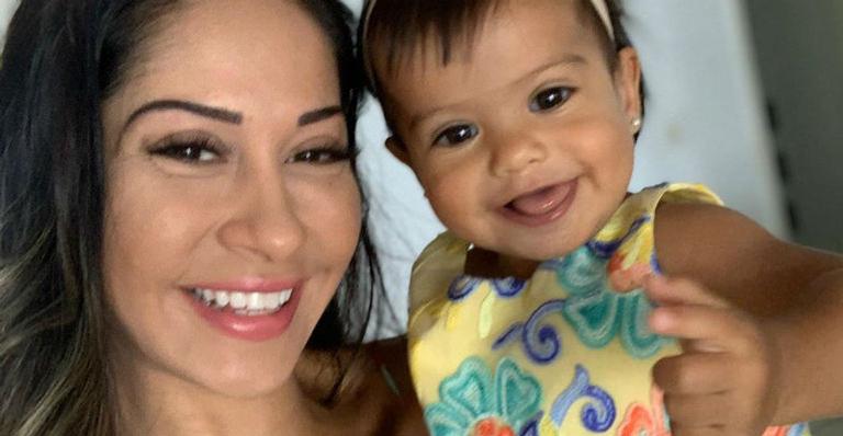 Mayra Cardi mostra a filha malhando e encanta internautas: ”Tal mãe, tal filha”