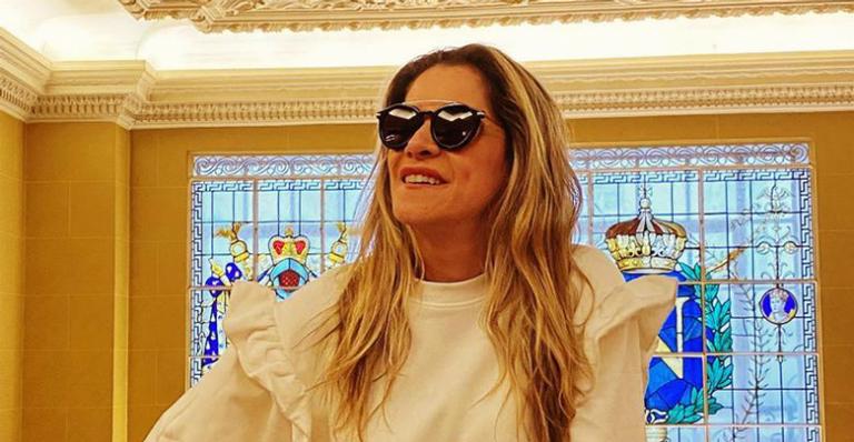 Ingrid Guimarães relembra viagem pra Disney com vídeo fofo dançando ao lado da família