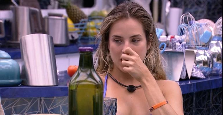BBB20: Conversando com brothers, Gabi confessa: ”Acho que o Felipe está ficando forte”