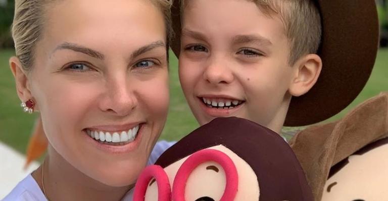 Ana Hickmann mostra detalhes do aniversário de 6 anos do filho: ”Ele amou!”