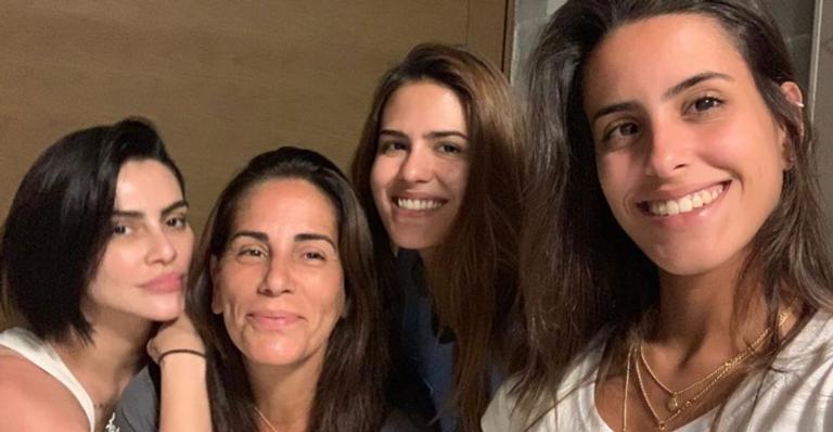 Orlando Morais emociona Gloria Pires com homenagem fofa para a atriz e as filhas no ‘Dia da Mulher’