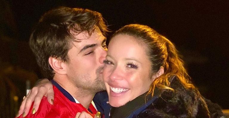 Renata Dominguez se emociona com pedido de casamento: ”Era pra ter sido um simples aniversário”