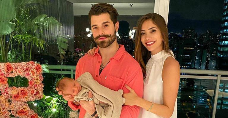 Filho de Alok e de Romana Novais, faz mesversário e a mãe se derrete: ”2 meses de pura alegria”