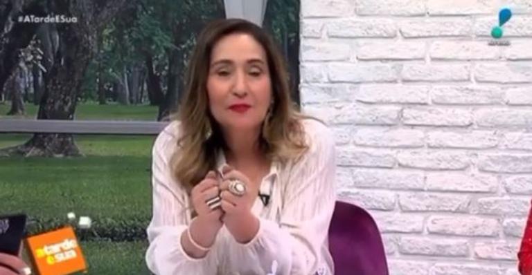 Após passar por cirurgia, Sonia Abrão fala sobre saúde do filho: ”Dias muito difíceis”