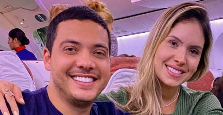Wesley Safadão e Thyane Dandas posam juntos durante viagem por Israel